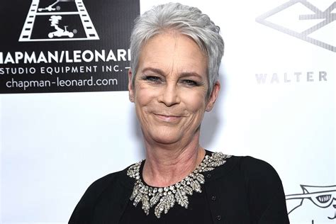 Jamie Lee Curtis on Being Sober for 22 Years